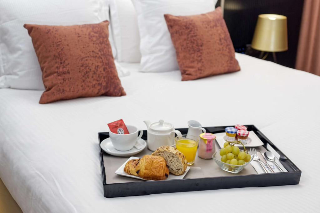 Golden Tulip CDG Airport Roissy