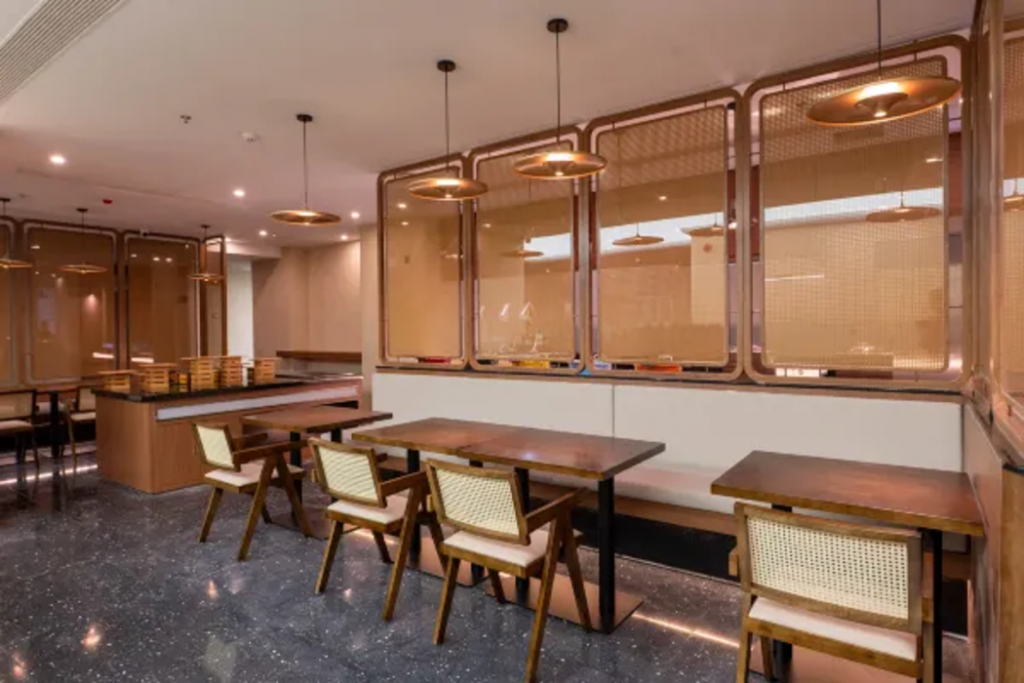 Yuezhi Light Hotel(Guangzhou Eastern Railway Station Yantang Metro Station Store)