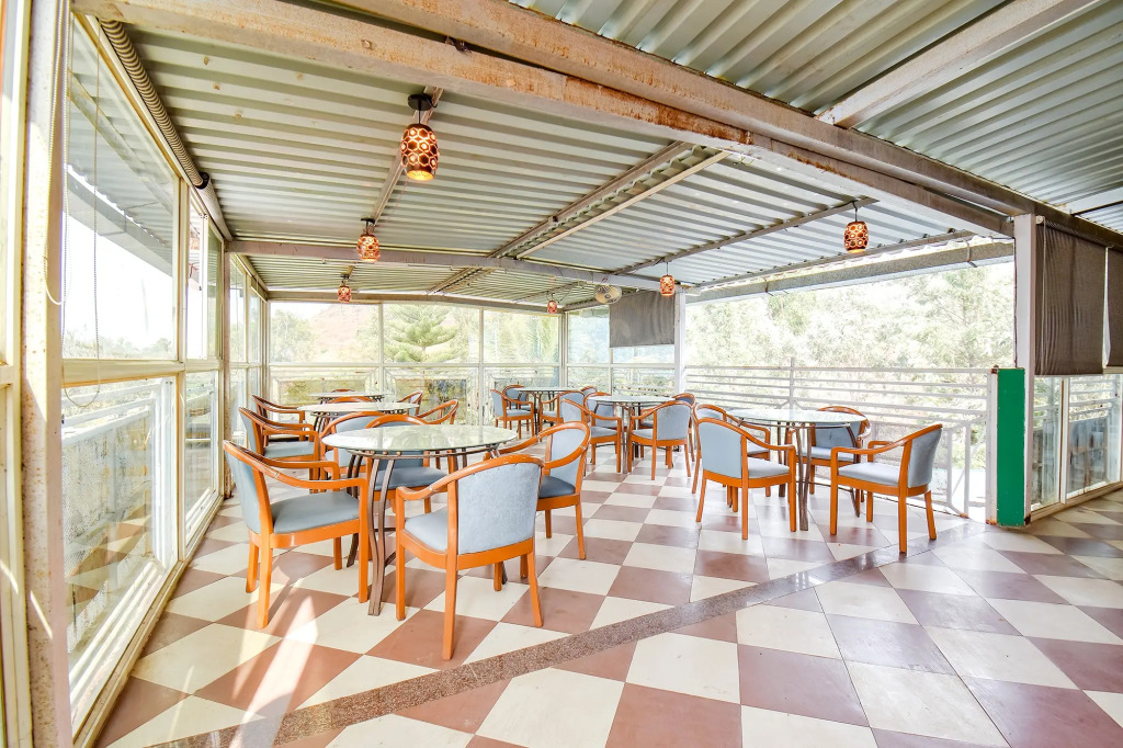 FabHotel Hillview Furnished Stays