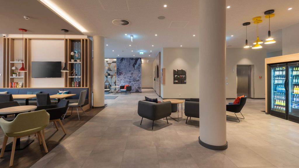 Holiday Inn Express & Suites Potsdam, an Ihg Hotel