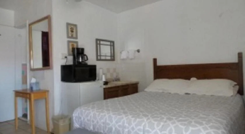 Turner Inn & RV Park