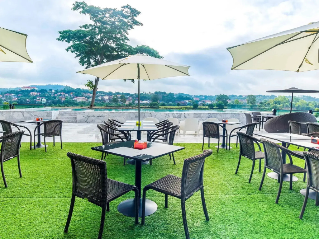 Chiangkhong Teak Garden Riverfront Hotel