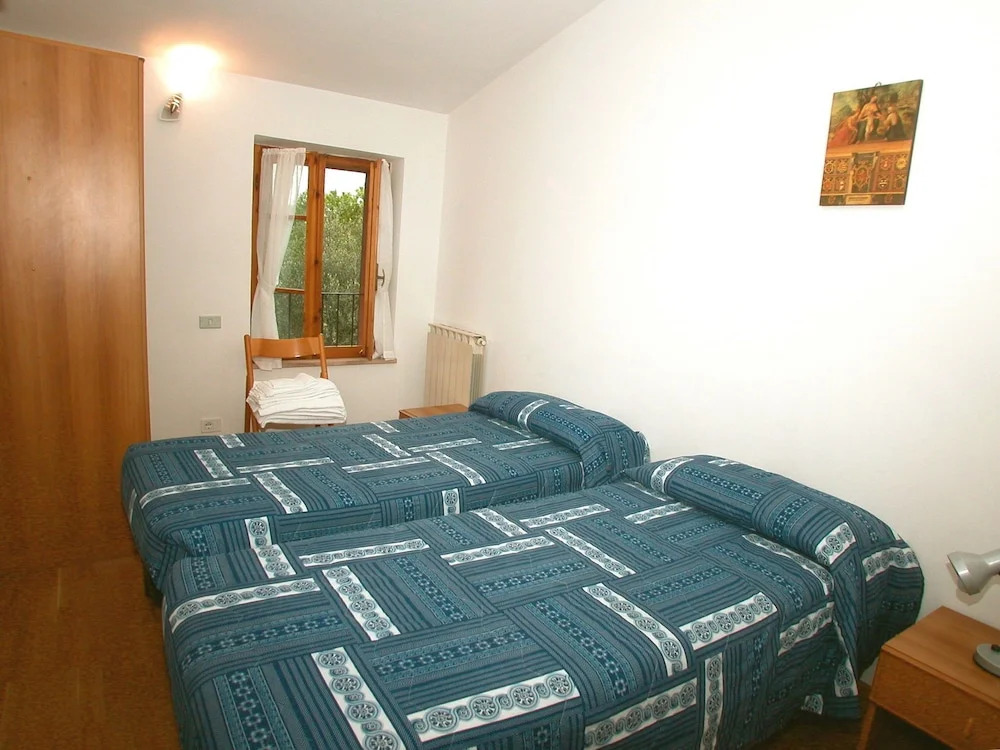 Spacious Holiday Home for Five People in the old 17th-century Casa Colonica