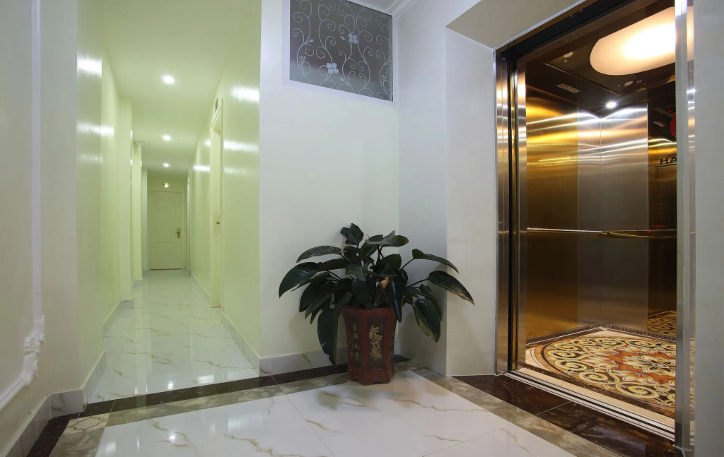 My Moon Hotel Hanoi