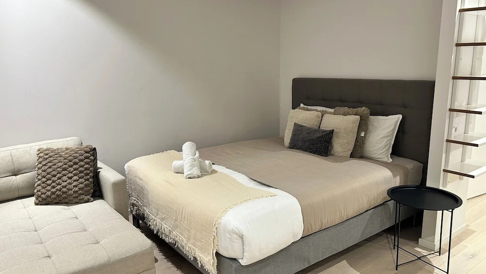 Five Stars Living Vida Arena Free Wifi