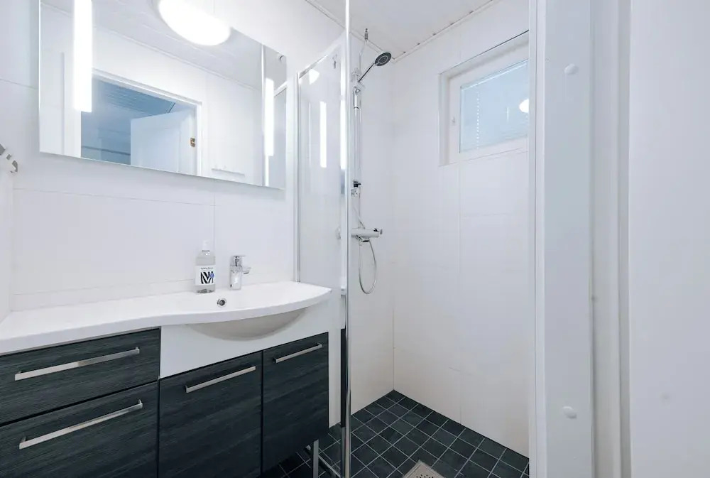 3BR Holiday Apt. with Sauna