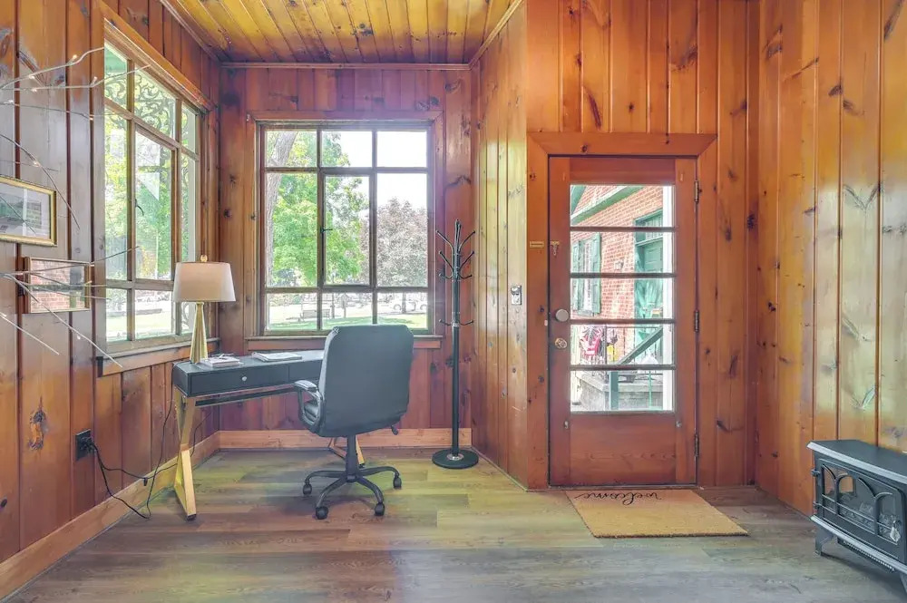 Cozy Pennsylvania Retreat Near Hiking & Golfing!