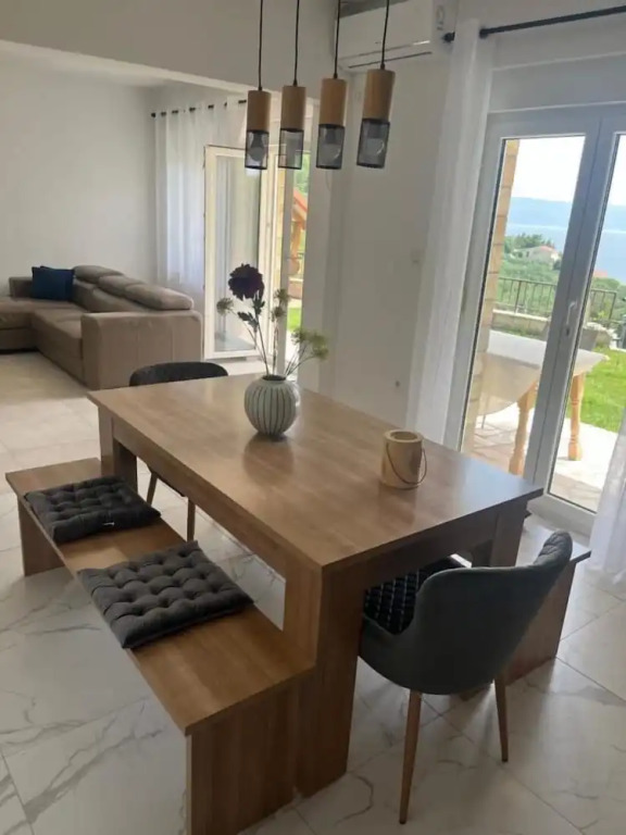 Modern Apartment With Beautiful see View