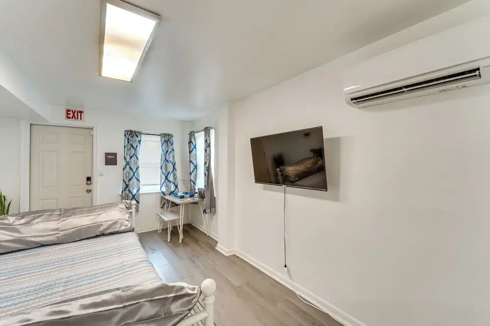 Daytona Beach Studio: Walk to Boardwalk + Pier!