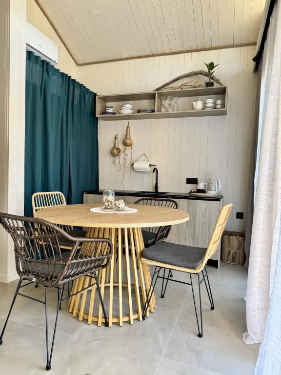 Glamping 16/25