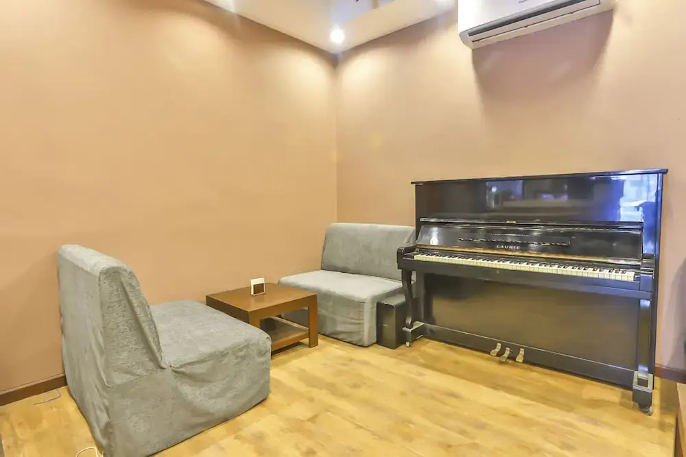 OYO 635 Hotel Layata