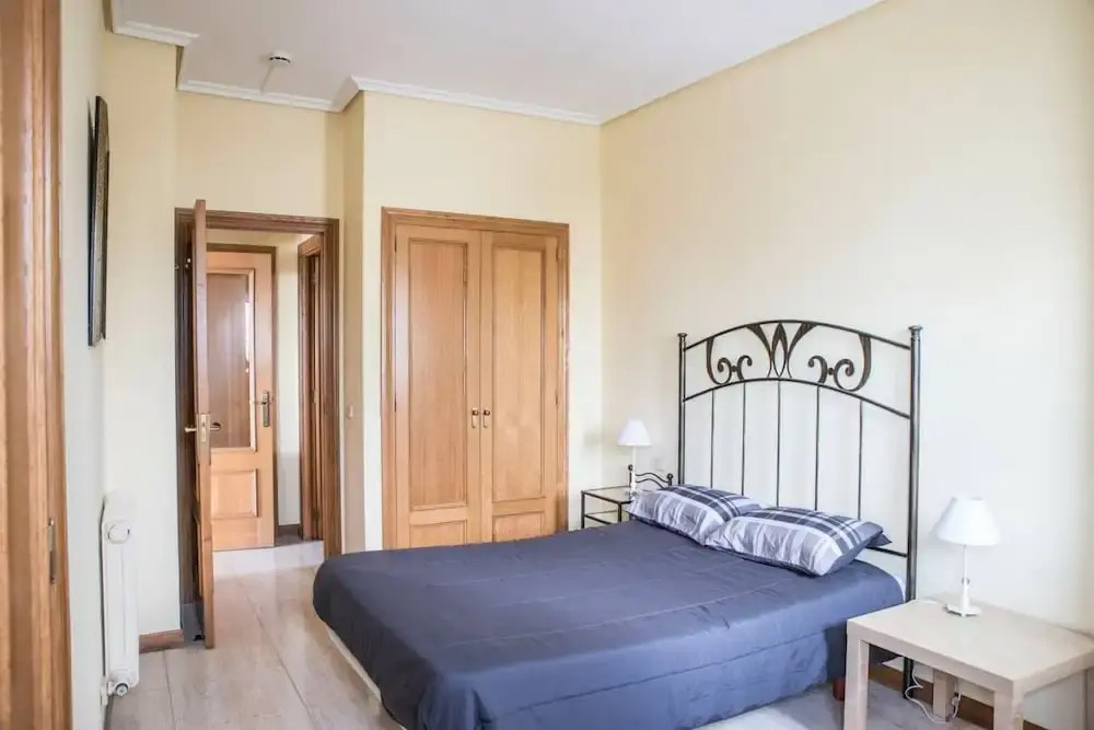 Centric Flat Unbeatable Area, Close to the Beach
