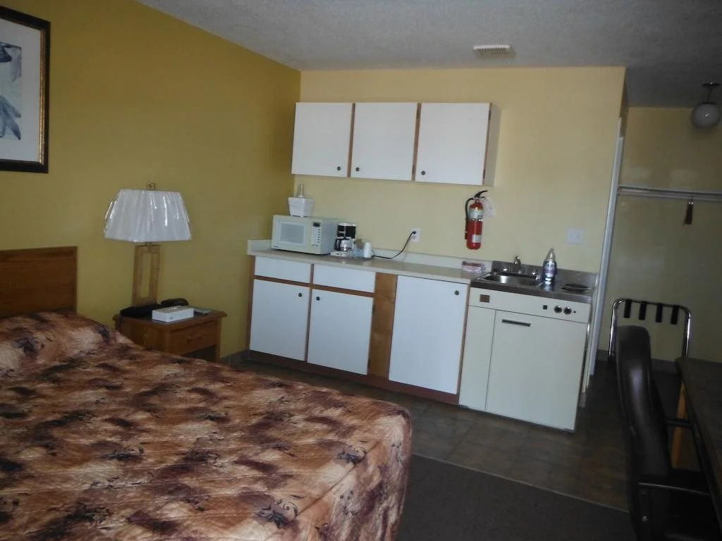 Tumbler Ridge Inn