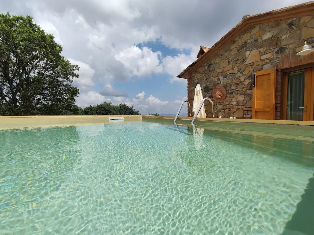 New Tuscan Villa With Pool