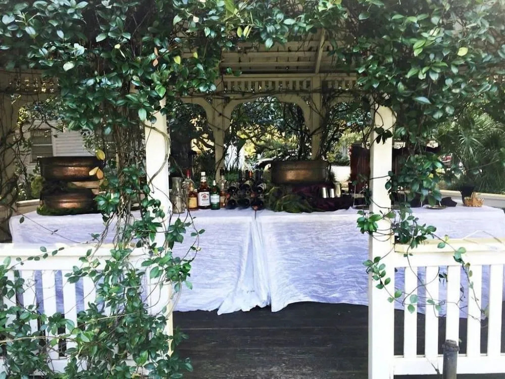 Herlong Mansion Bed & Breakfast