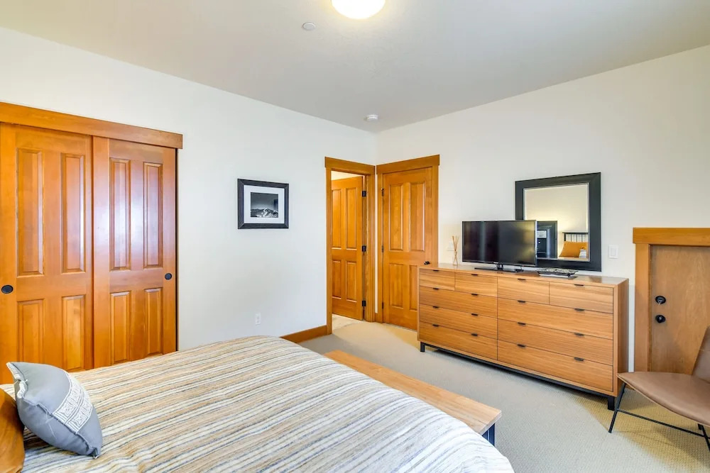 Family Home w/ Hot Tub: 6 Mi to Winter Park Resort