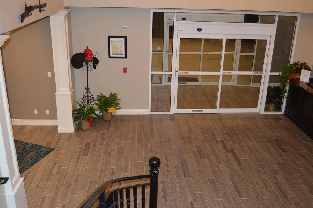 Heritage Place Hotel and Suites