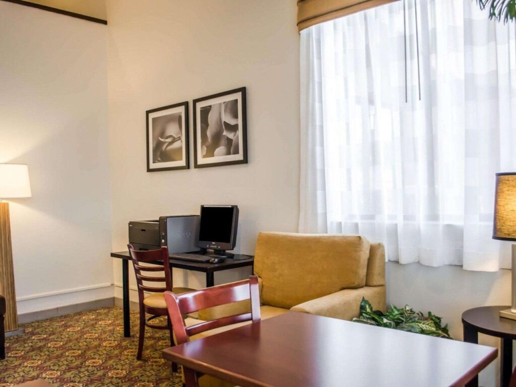 Spot X Hotel Wesley Chapel - Tampa Area