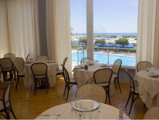 Hotel Scogliera
