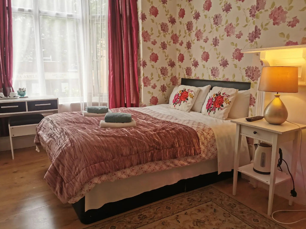 Adams Guest House