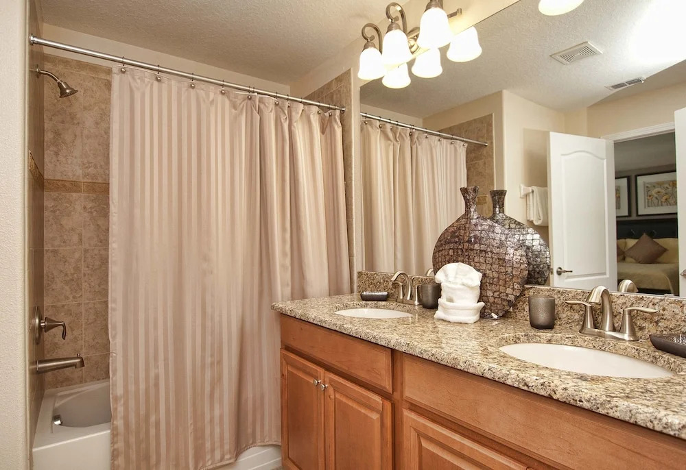 Paradise Palms 4 Bed Townhome w Splashpool - 3029PP
