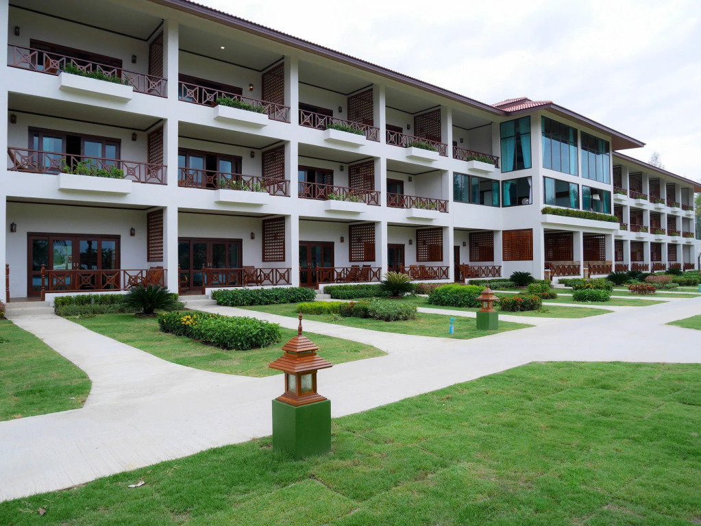 The Sunset Beach Resort - Koh Kho Khao