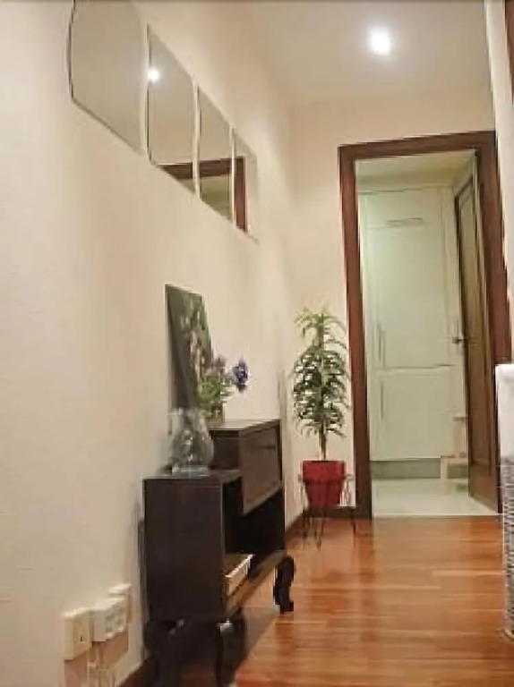 Santiago de Compostela 100140 2 Bedroom Apartment by Mo Rentals