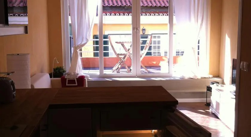 Sunny Flat with a Wonderful Terrace