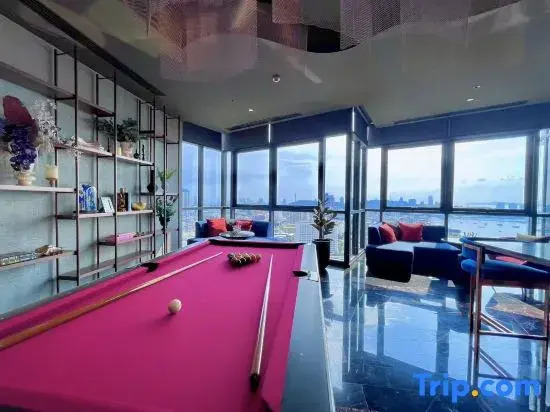 Edge Central Pattaya by Thiva