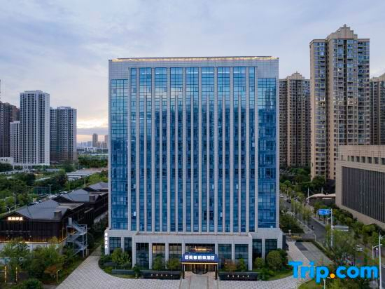 Mehood LESTIE (Wuhan Jiangxia Living Room Metro Station Aeon Mall Branch)