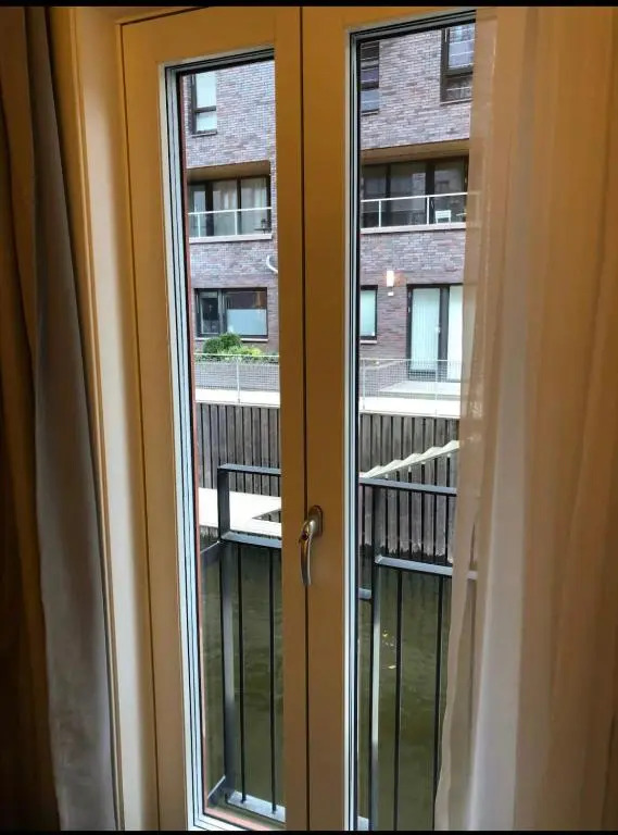 City Center Oslo- Venice Apartment Sea Side Three-Bedrooms and Two Toilettes