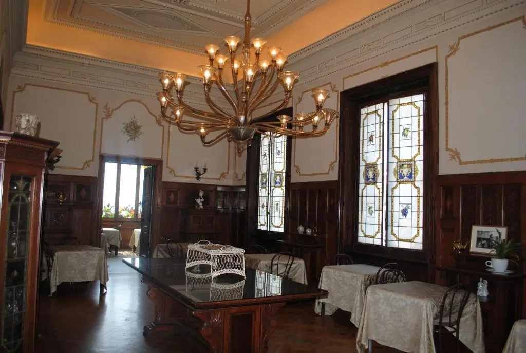 Villa Tina Hotel