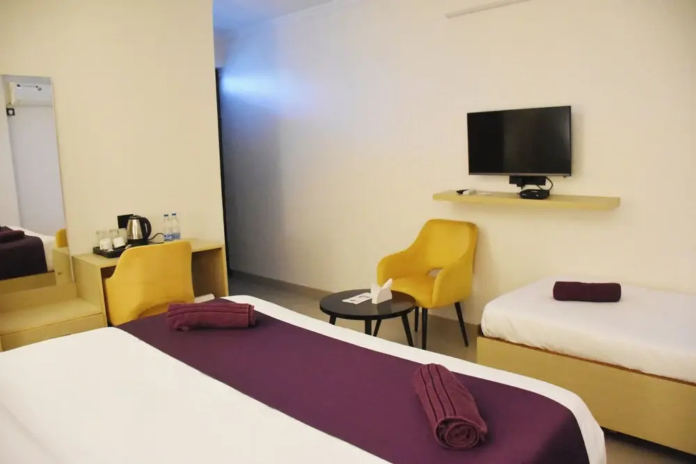 Date Palm Hotel