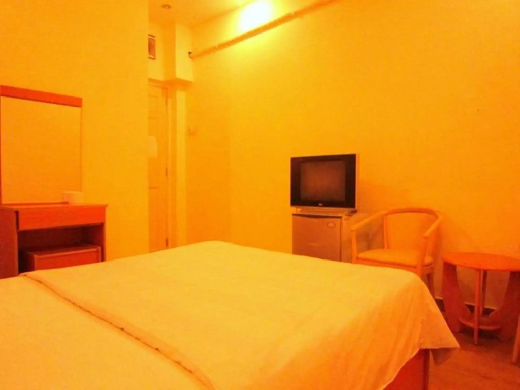 Tuong Hung Hotel