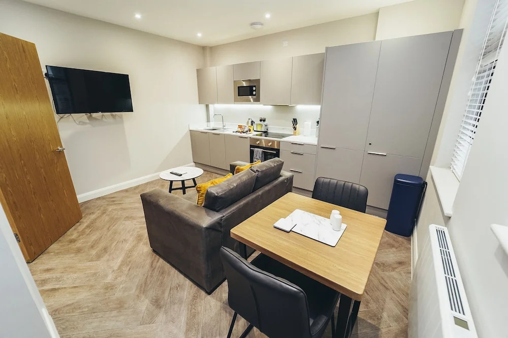 The Stay Company, Whitefriars House