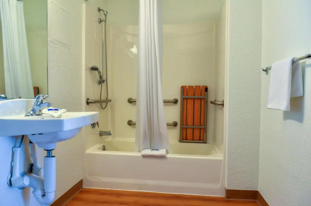 Motel 6 - Santa Nella, on i-5