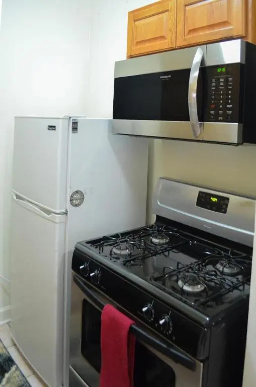 Cozy Studio near Wrigley field and Boystown
