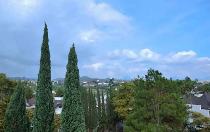 Rumah Kuning Bandung