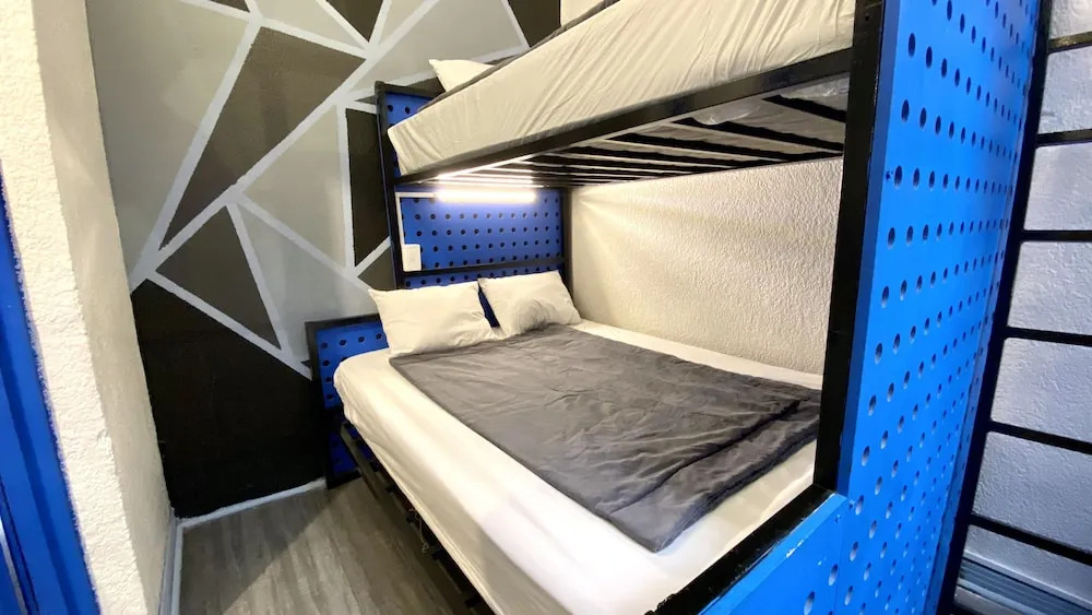 Roomies Hostel - Condesa