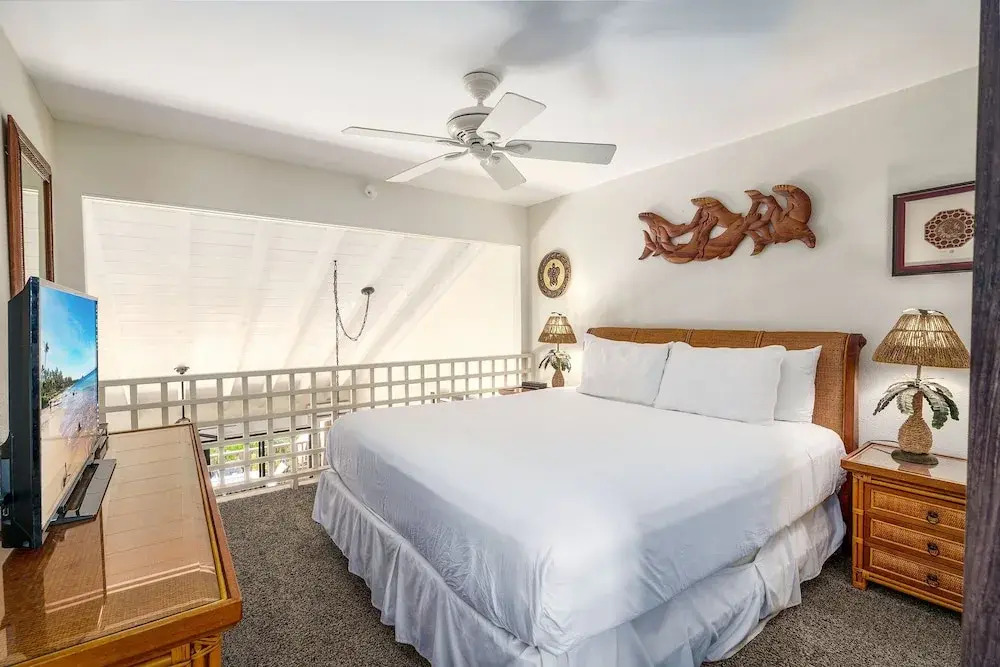 Maui Kamaole G-202 - Spectacular Views, Updated and Elegant, Wi-fi & Split-ac!