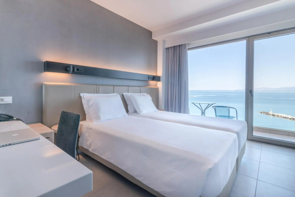 Hotel Avra by Smile hotels