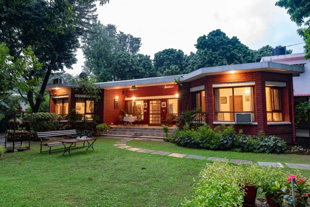 SaffronStays Doon Garden Villa - near The Doon School