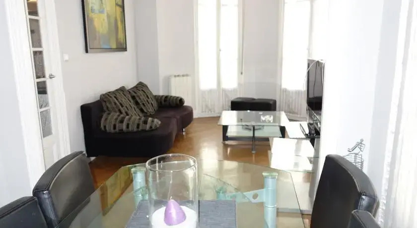 Riviera Rent Apartments - Shakespeare