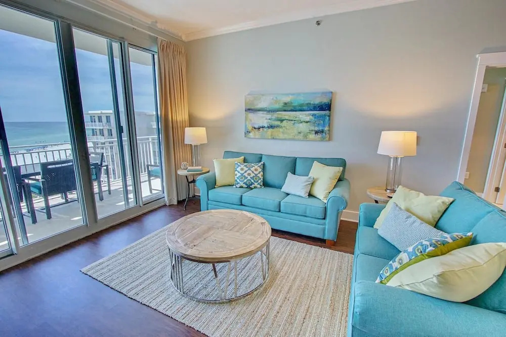 Waterscape A602 - 3 Br condo by RedAwning