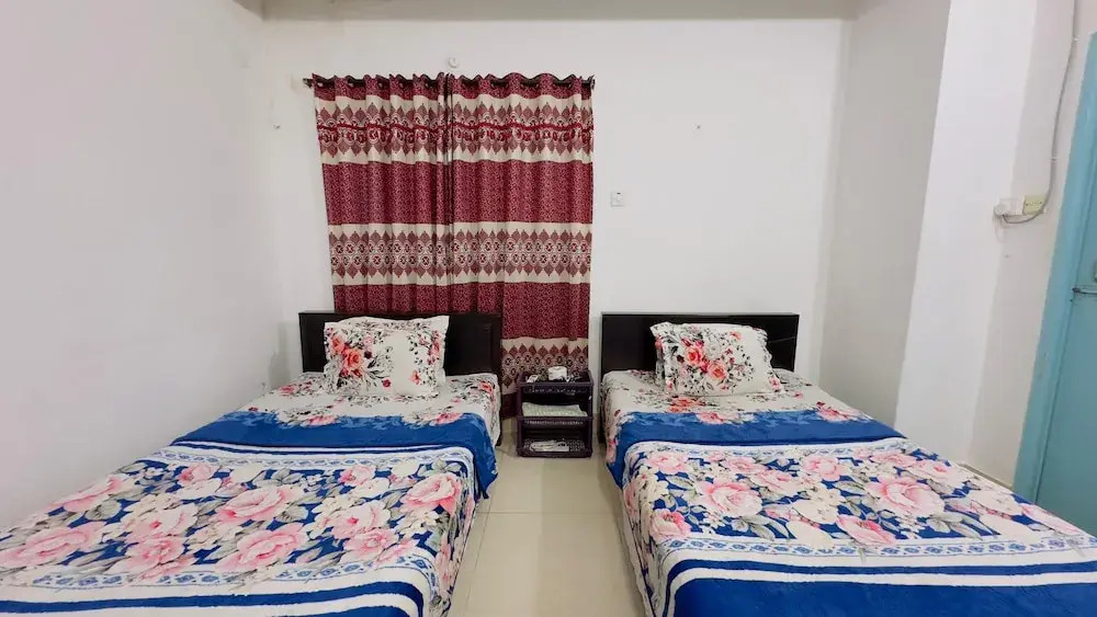 Mohammadia Restaurant & Guest House