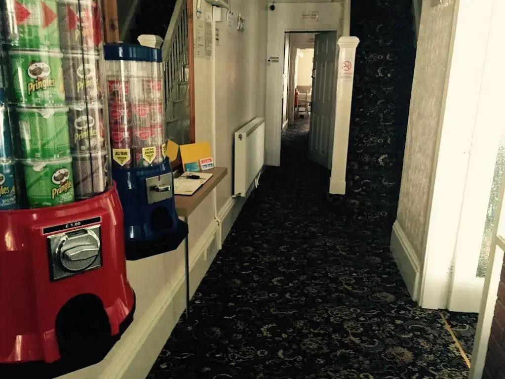 Kingsway Hotel