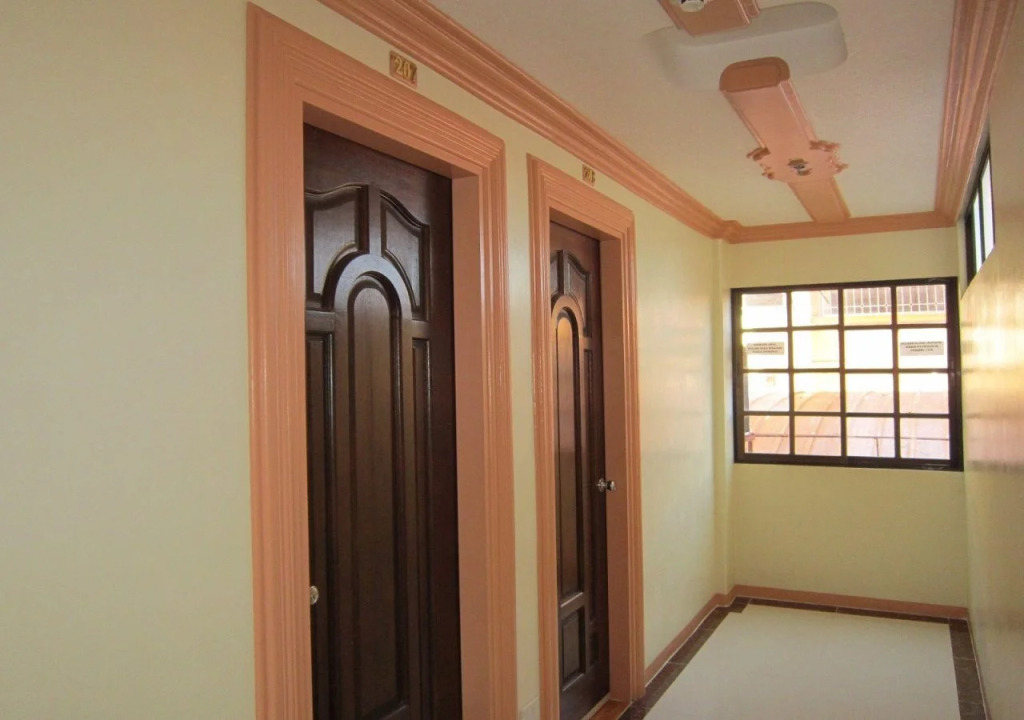 Golden Stallion Suites