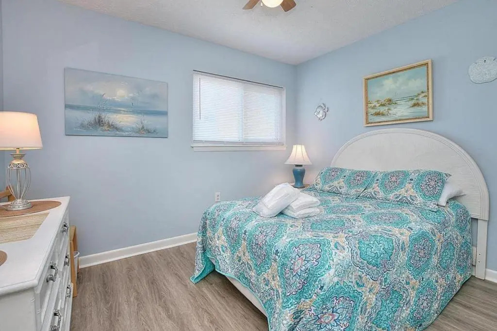 Oak Island Beach Villa 1501