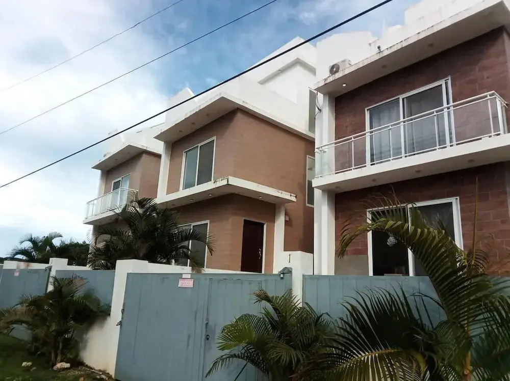 Villa Tamara Sleeps 8 with Pool