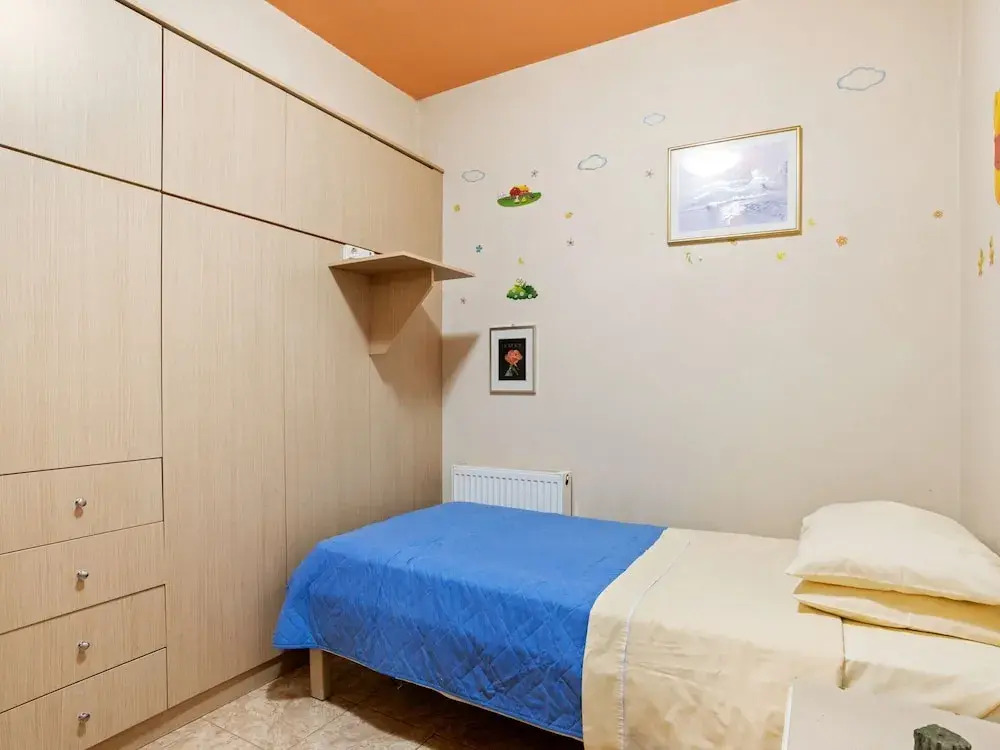 Welcoming Apartment in Venerato With Garden